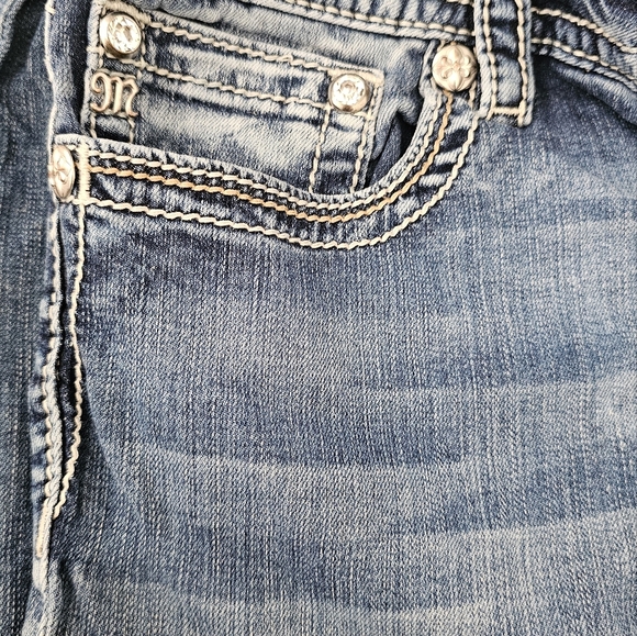 Miss Me Jeans with Pocket Tear - Perfect for Craft or Upcycling Projects - Picture 3 of 6